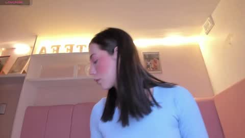 Stefa Gomez  online show from April 9, 11:05 am