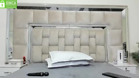 Stefany online show from March 1, 11:04 pm