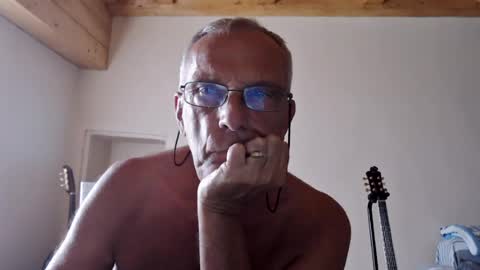 stefi444466 online show from August 6, 11:52 am