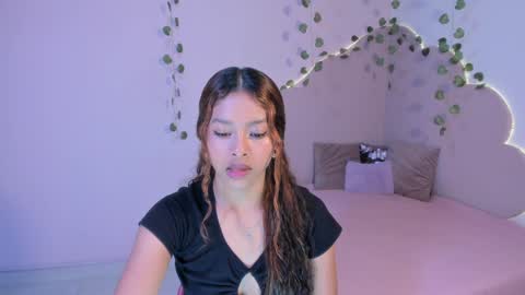 stefie online show from February 6, 7:40 pm