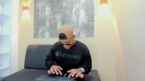 Steiner online show from June 9, 3:50 am