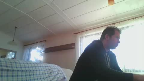 Snapshot of steki038434 chatting on January 1, 7:52 am steki038434 online show from January 1, 7:52 am
