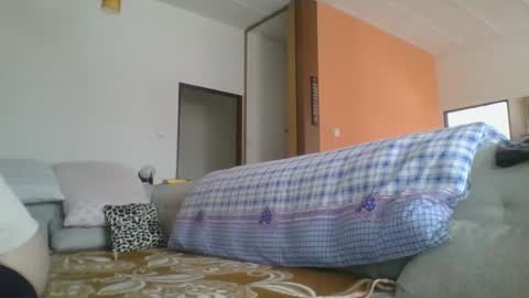 Snapshot of steki038434 chatting on January 11, 8:00 am steki038434 online show from January 11, 8:00 am