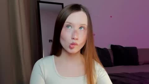 stella_sunny online show from December 22, 3:00 pm