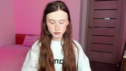 stella_sunny online show from November 2, 12:54 am