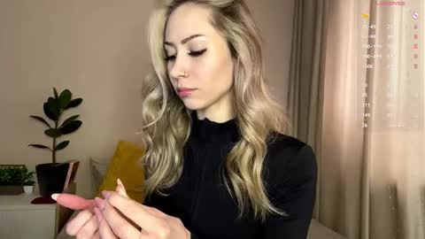 Alexia online show from February 1, 8:22 am