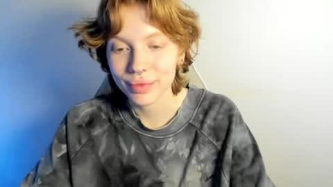 S T E L L A online show from January 7, 6:24 pm