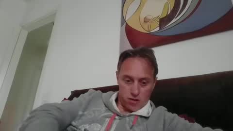 sten015 online show from May 6, 12:33 pm