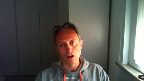 sten015 online show from May 11, 3:51 pm