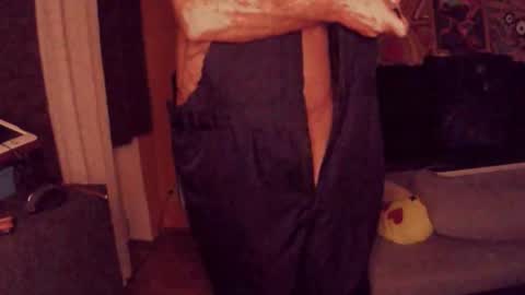 lee online show from February 26, 4:16 am