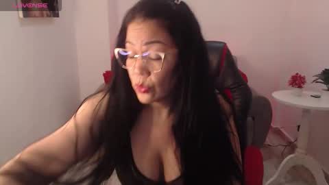 Snapshot of stephania_evanss chatting on October 10, 11:42 pm Stefania  online show from October 10, 11:42 pm