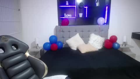 stephany_rodriguez_ online show from February 26, 4:27 pm