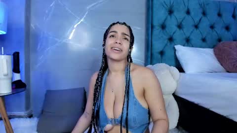 Stefanny online show from May 7, 12:50 am
