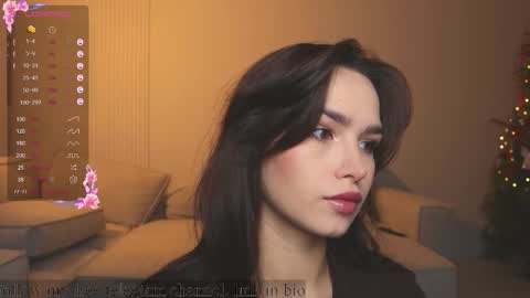 Anna online show from December 22, 8:15 pm