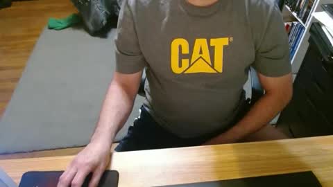 stephenhal9 online show from March 19, 12:49 am