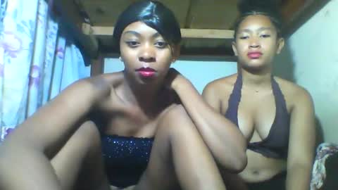 sterina0102 online show from December 5, 7:55 pm