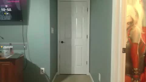 Im Yours online show from February 21, 5:13 am