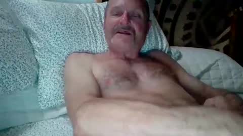 steviehard7 online show from November 24, 9:19 am