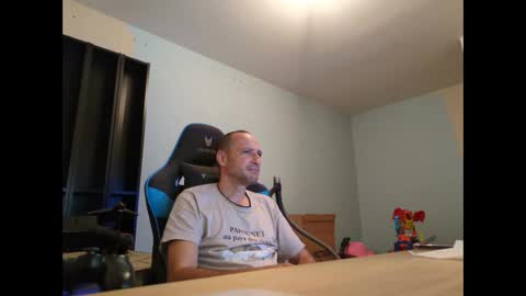 stickolive1 online show from September 13, 9:06 pm