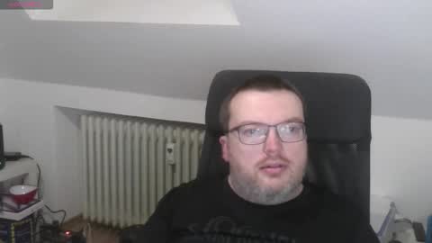 Oliver online show from November 22, 7:34 pm