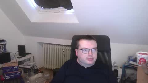 Oliver online show from March 24, 5:46 am