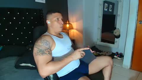 stily online show from September 22, 2:48 am