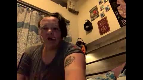 stitch_mom95 online show from November 30, 5:47 am