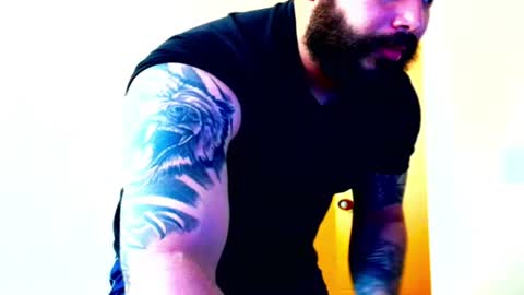 stiven253958 online show from July 29, 3:12 pm