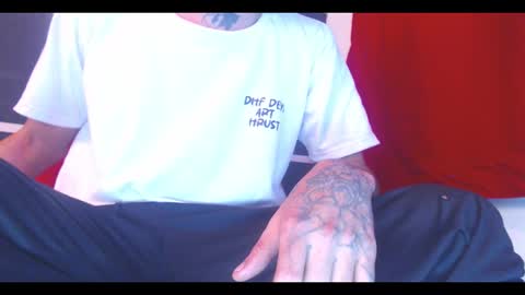 stiven online show from November 17, 2:30 pm