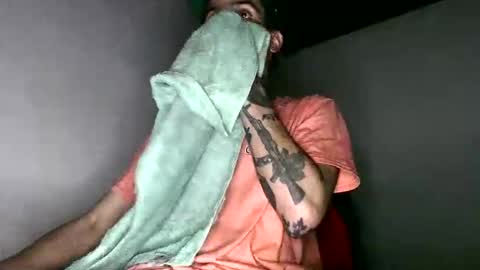 stiven online show from April 8, 9:45 am