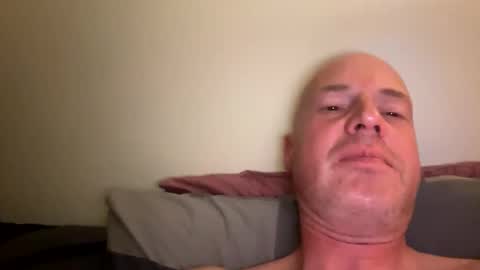Stoodley22 online show from May 18, 9:10 pm