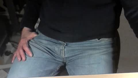 Dave online show from January 5, 8:45 pm