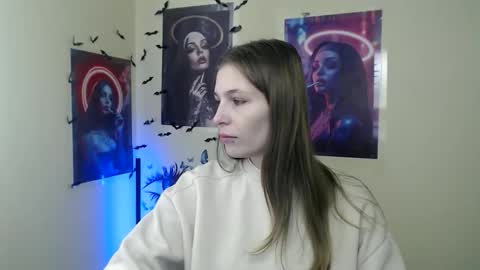 Amalia online show from November 7, 7:33 am