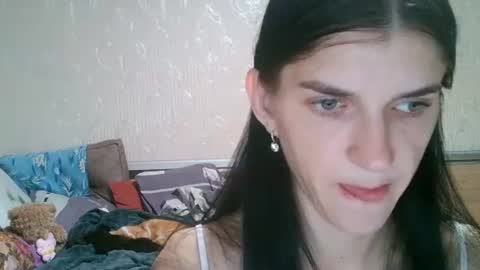 Snapshot of strawberry_storm chatting on September 15, 6:53 pm Strawberry Storm online show from September 15, 6:53 pm