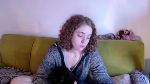 Snapshot of strawberrylotsacake chatting on October 23, 3:46 pm Strawberrylotsacake online show from October 23, 3:46 pm