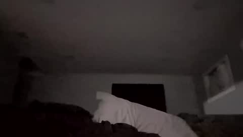 Cumallcumnow online show from April 4, 4:52 am