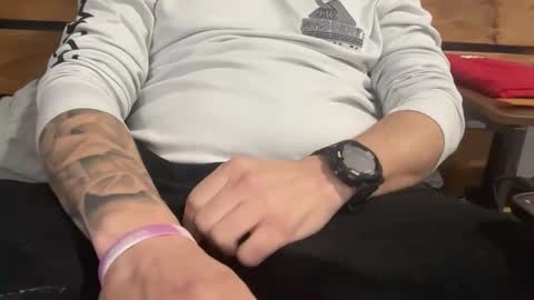 stroking33again online show from March 18, 1:39 pm