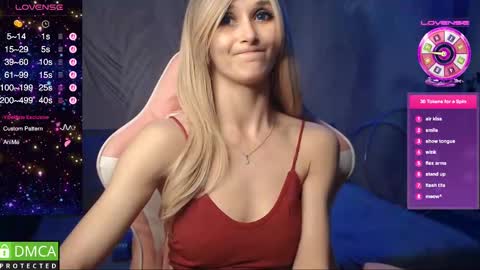 Snapshot of strongalice chatting on March 11, 4:41 am The best athletic body on the site online show from March 11, 4:41 am