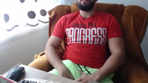 StrongCoffee online show from October 26, 8:15 am