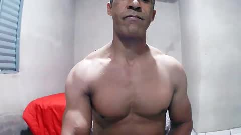 strongdaddyfantastic online show from May 28, 6:11 am