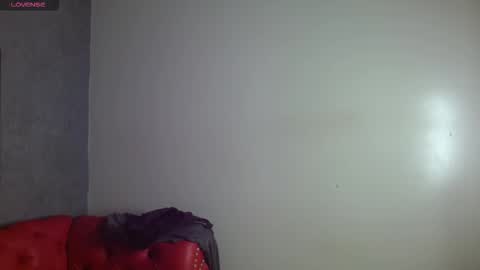 Snapshot of stuart_white chatting on October 24, 3:02 pm stuart_white online show from October 24, 3:02 pm