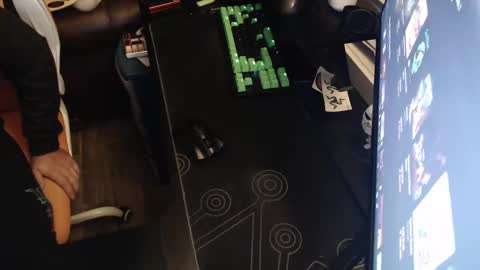 stud69861714 online show from October 23, 6:48 am