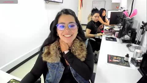 studcb_ online show from October 27, 4:29 pm