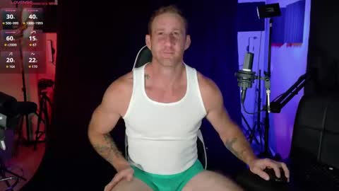 Snapshot of studforyouall chatting on September 12, 2:24 am Ryan Long online show from September 12, 2:24 am