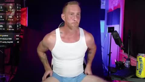 Ryan Long online show from August 9, 3:23 am