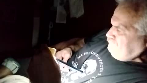 stuffamuffagus69 online show from November 15, 7:10 am