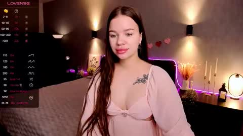 Mary online show from February 17, 8:24 am