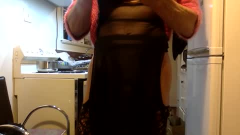 stugo1964 online show from September 23, 9:47 am