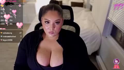 stunnahaus online show from August 3, 4:14 am