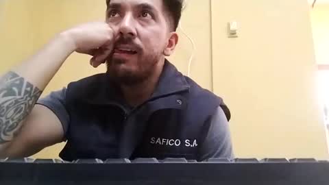 suaber_ online show from October 31, 6:41 pm